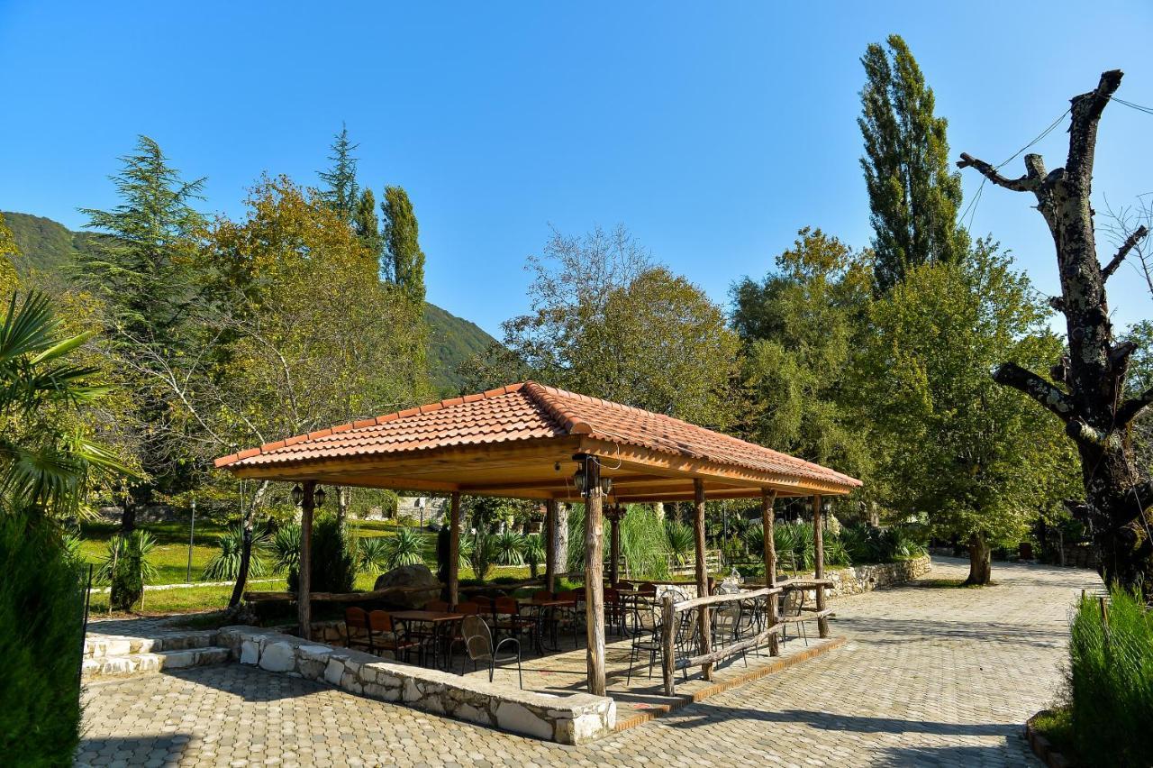 Hotel Chateau Chikovani Gordi Exterior foto